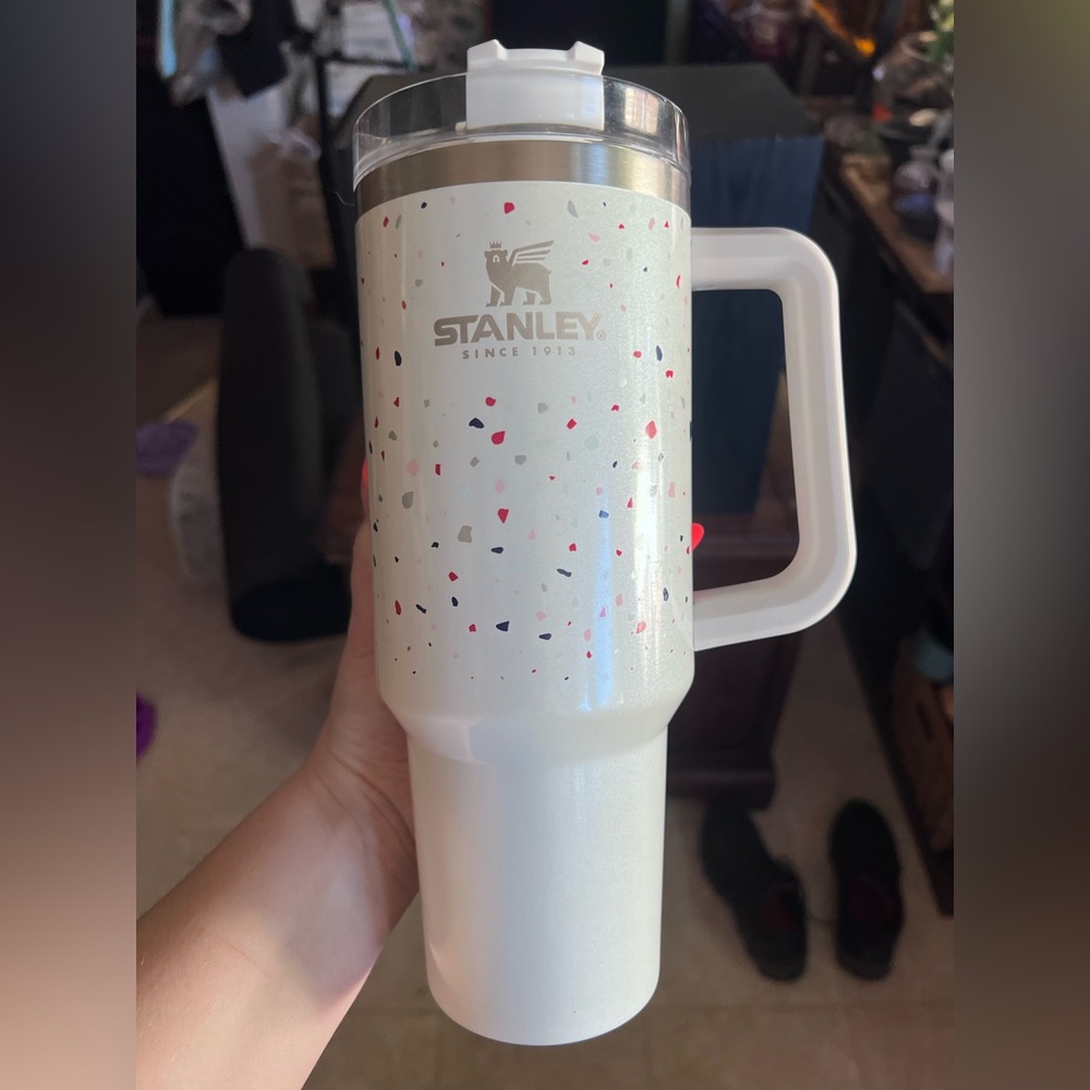 Stanley OG Terrazzo pearl 40 oz. Adventure quencher